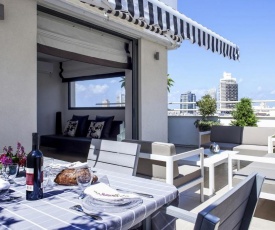 Design 2 Bdr Duplex Penthouse Rothschild #TL54