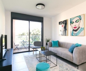 Design Flat in New Building Near Bograshov Beach