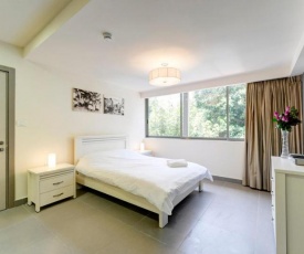 Dizengoff Inn Apartments