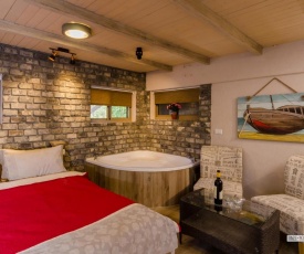 Dream Cabin