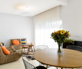 FeelHome - Ben Yehuda / Gordon Beach