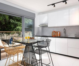 Florentin New Stylish Apt - w/Balcony