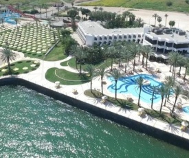 Gai Beach Hotel
