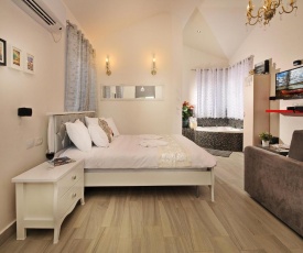Gal Golan Suites