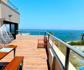 Galilee Triple Terrace