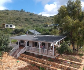 Gorgeous peaceful 2 bedroom villa with sea-view