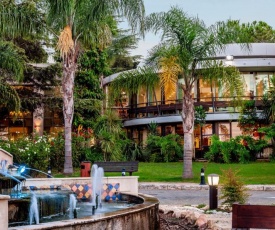 Hacienda Forest View Hotel