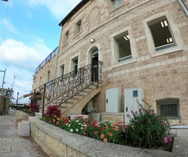 Haifa Hostel