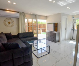 Hawaii Luxury Suites - Yalarent