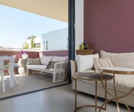 Hilton Beach - Stylish Apt with Balcony