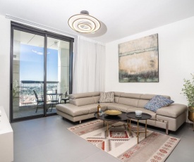 HolySuite J Tower