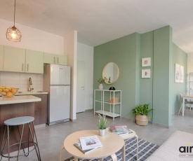 AirTLV - Central Arlozorov 3BR apartment