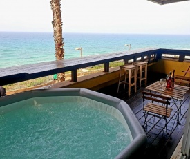 kesem suites on the sea