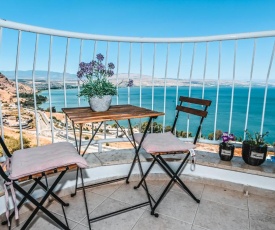 lakeview apartment