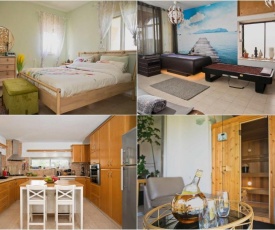 Lovely 3 Bedroom Apartament with Home SPA and view