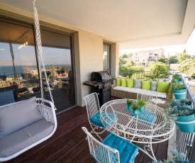 Luxury 2BR Balcony with Sea view - Yalarent
