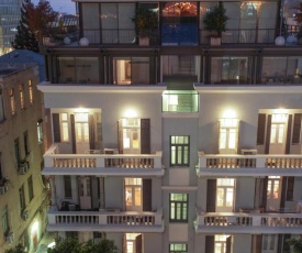 Luxury apartments Best location
