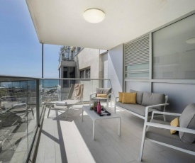 Luxury Beach View by Airsuite