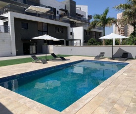 Luxury garden floor Eilat