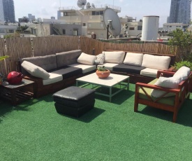 All in 3 minutes Apartment (by The Beach)