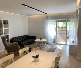 Luxury Green view Apartment