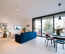 MR EZRA -Luxury 3BR apartments Near the Beach