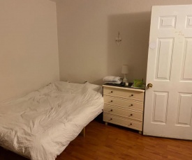 Amazig location at Eden's place