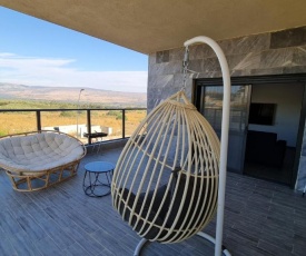 New&stylish apartment with view to hermon mountain