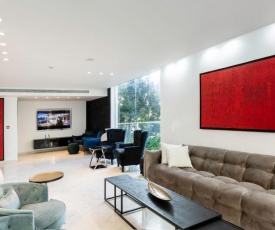 Amazing renovated villa 5 min from the beach