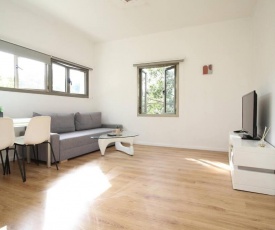 Peaceful 1BD Apartment at Gordon street