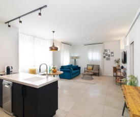 Rabin Square by TLV2RENT