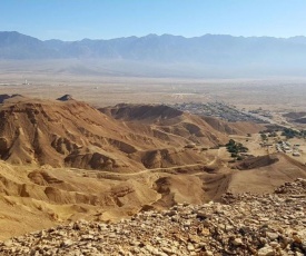 relax in the desert