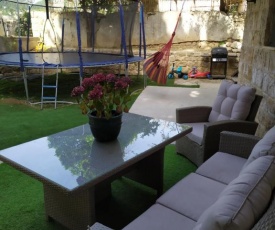 Safed Kingdom