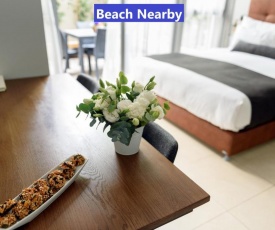 Sea Land Suites