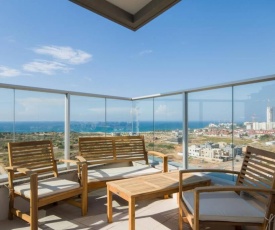 Sea view and new beach modern apart with balcony