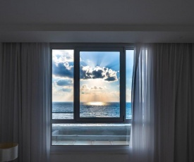 Sea view apartment suite