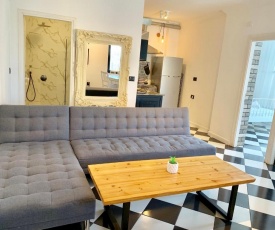 Shantell Luxury Apartment