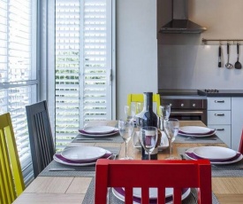 Simple 2BR in Sderot Chen 1 by HolyGuest