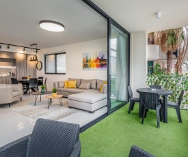 Spacious & Design 2BDR W/ balcony and parking