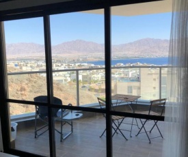 Spacious Bay View Apartment