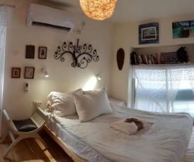 Studio Apt Great Location Heart of Downtown District