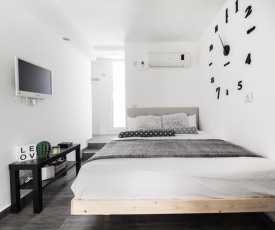 Stunning Studio By The Beach With Free Parking