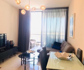 Stylish 1 bedroom in city center