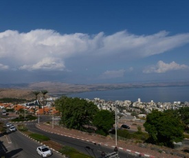Viewing the magical kinneret sapir