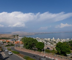 Viewing the magical kinneret Vila
