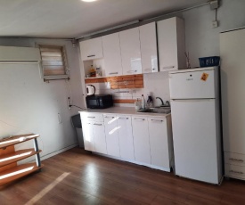 Apt in the city