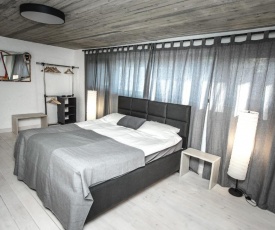 villa in the sky on mount Hermon