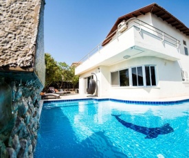 Villa Topaz
