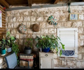 Yara home