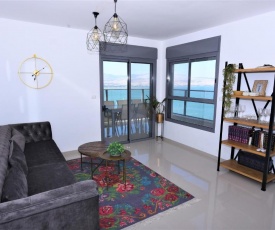 Aristone Luxury Apartment